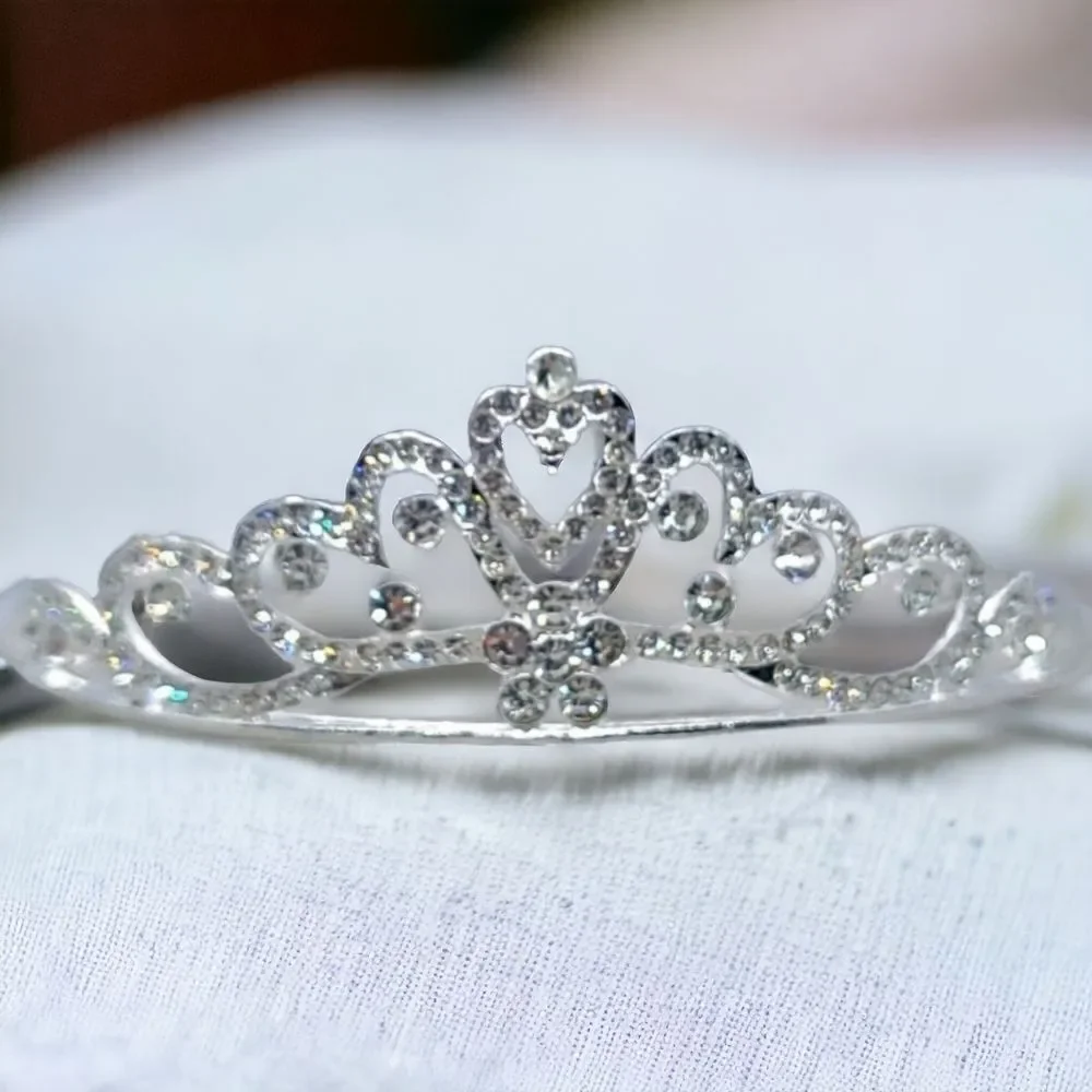 Heart Crystal Tiara – Romantic Bridal Fairy Princess Crown Regal Formal Fantasy